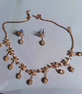 Anti-turnish Necklace Set