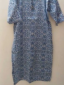 Kurti Women