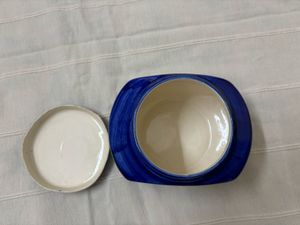 Ceramic Bowl with Lid