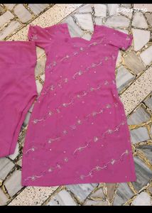 Crepe Kurta Set With Hand Embroidery