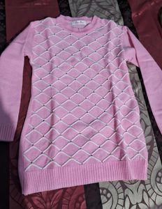 90% Off 💥 Very Cute Pink Woolen Top