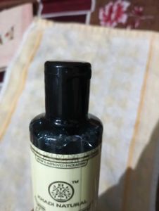 Khadi Amla Bhringraj shampoo🧴