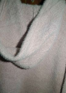 Cozy Pink Fuzzy Hoodie 🩷