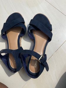 Luna Blu Sandal