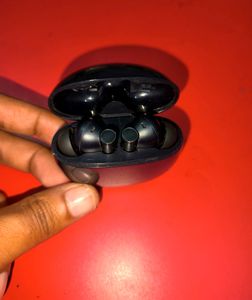 realme Buds Air 2 ANC TWS next to new condition