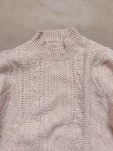 🎈Price Drop ☔ Nude Color Cable Knit Sweater
