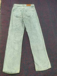 Mufti Jeans – Light Blue Distressed Denim Size 28