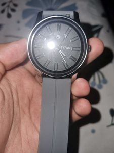 Titan Grey Watch With Magnetic Strap