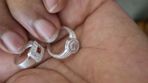 Set of Two pure silver Rings