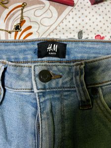 H&amp;M Short Shorts💙