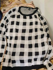 Checkered Pullover Sweater