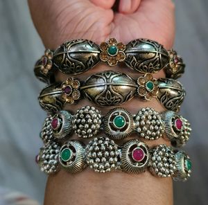 2 Pairs Of Silver Bangles