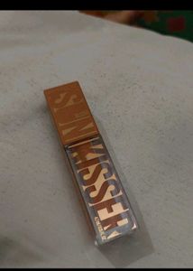 Maybelline Uptown Glow 02