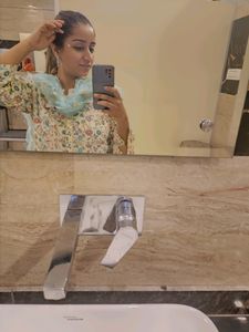 Full suit set including dupatta
