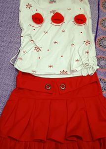 Skirts Top Red N White Colour