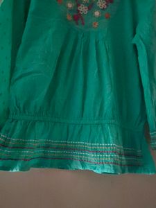 Girls Top