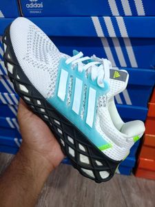 Ultraboost 22