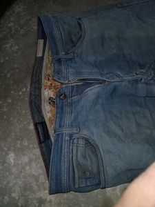 Light Wash Skinny Jeans