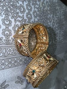 Gold Kada Bangles