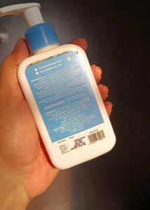 The Derma Co 2% Niacinamide Gentle Skin Cleanser