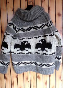 Warm Sweater, 100% wool