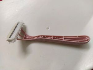 Miniso Cosmetics Women Razor