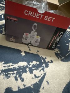 Cruet Set