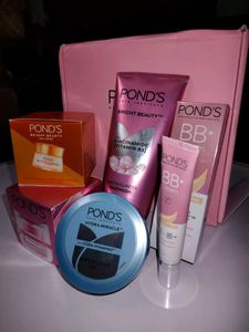 Pond&#39;s Skincare Kit