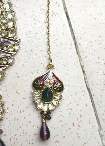 Elegant Indian Jewelry Set With Earrings, Tika