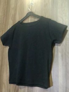 Black Basic Tee