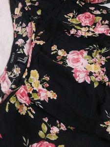 FOREVER 21 BLACK TOP