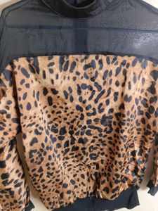 Animal Print Netet Top