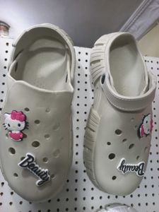 Cute Hello Kitty Clogs