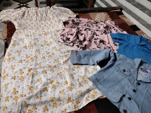 Combo Of 4 Tops Tunics Bust 30/32 No Coin
