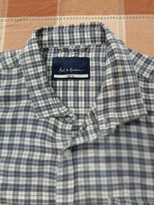Men&#39;s Checkered Button-Down Shirt