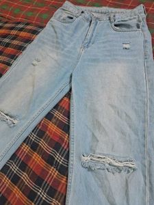 Ripped Wide Leg Jeans