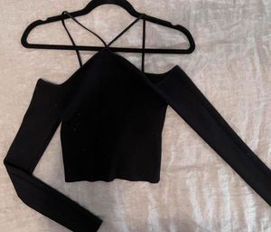 Halter Neck Black Ribbed Top ❤️‍🔥