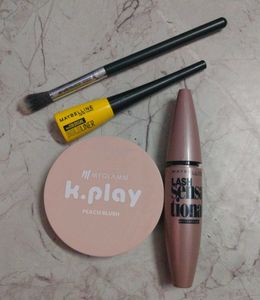 Mascara & Eyeliner & Blush & Brush