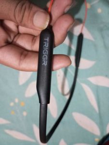 Trigger Bluetooth Neckband