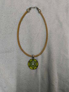 Green Pendant Stylish Neckpiece