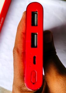 MI 2i 10000 mAh Power Bank....