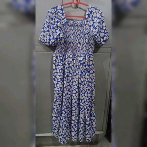 Floral Print Smocked Midi Dress