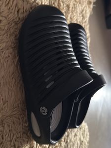 Black Crocs