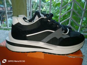 Revs Sneakers For Men