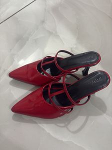 Red heels👠