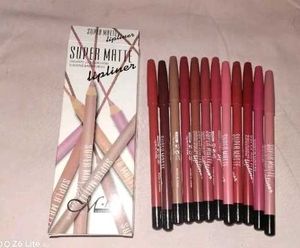 Lip Liner