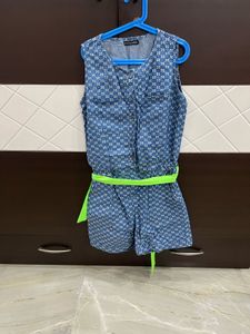 Shorts Jumpsuit With Neon Belt