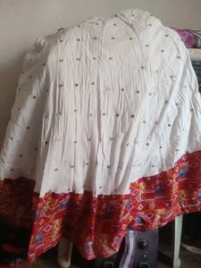 ready made blouse with white chaniya choli