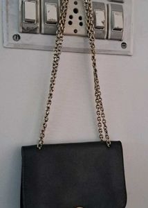 Black Pure Leather Chain Strap Bag