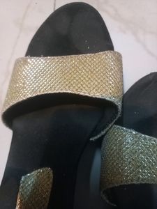 Golden-Black Wedge Heels!